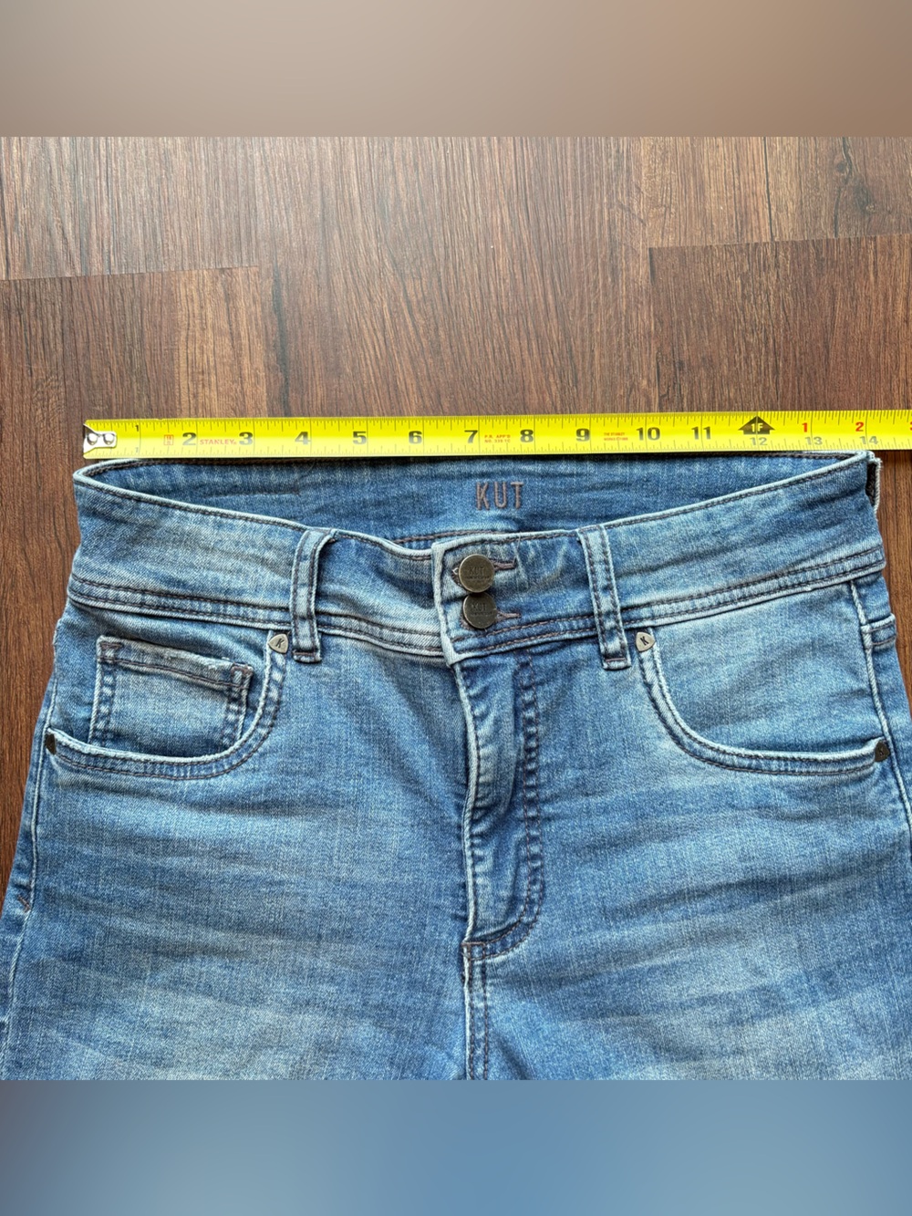 Kut from the Kloth Fab Ab Crop Straight Leg Jeans Coastal Light Wash Capsule 2 - Picture 6 of 8